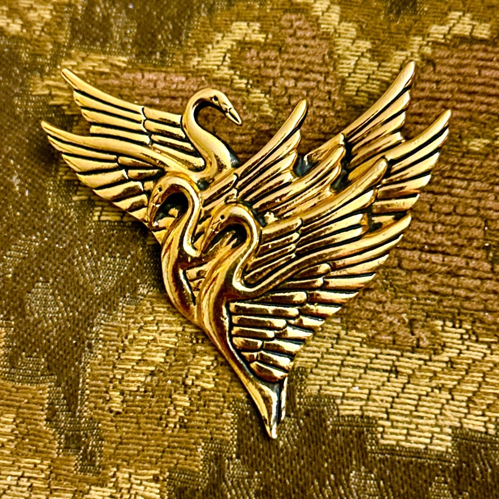 Laurel Burch Goldtone Swan Brooch